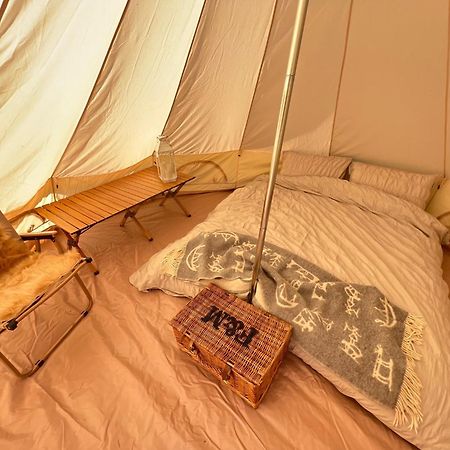 Bell Tent 4M And 7M Fossewold Cotswold Camping Moreton-in-Marsh Luaran gambar