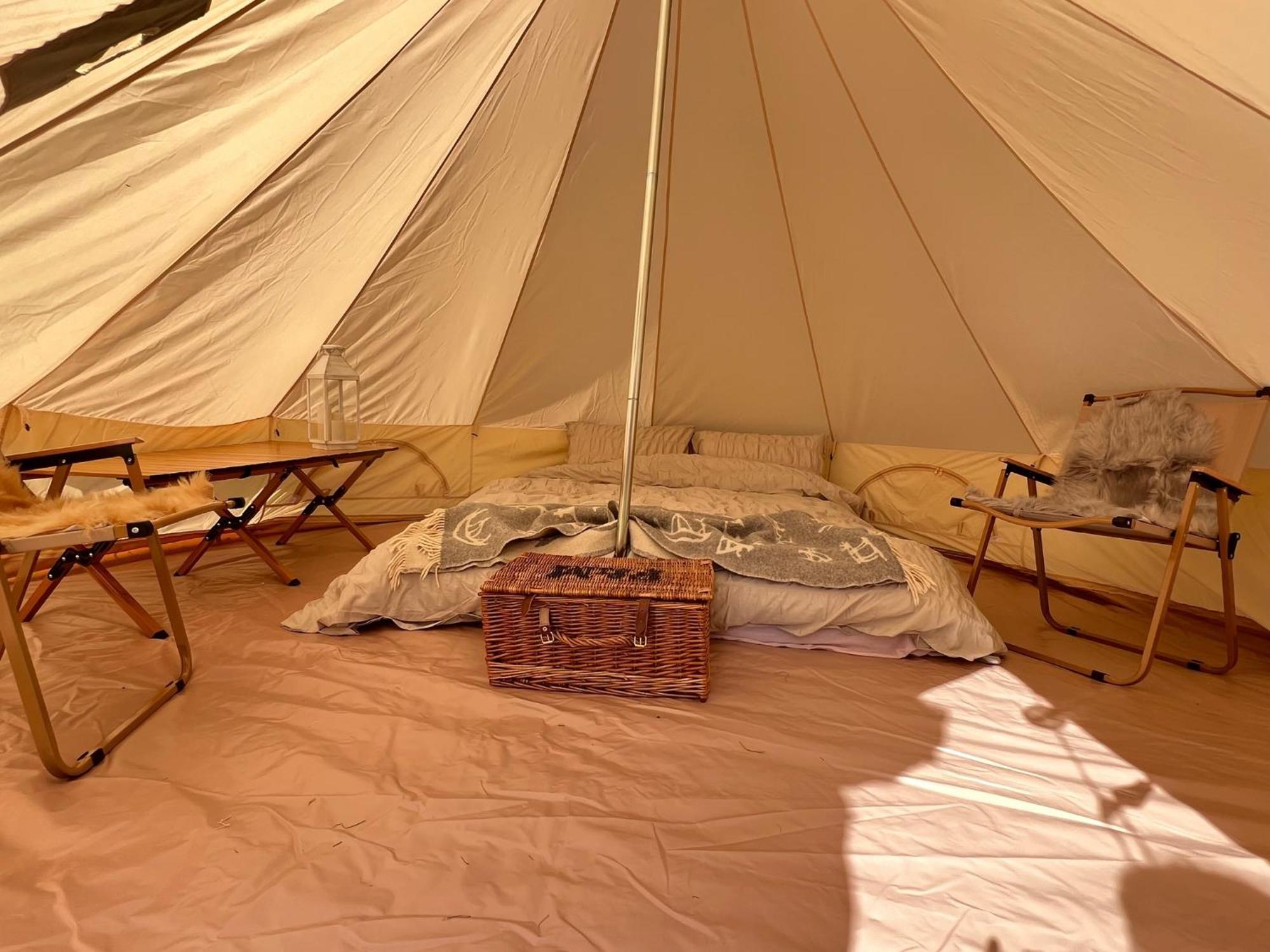 Bell Tent 4M And 7M Fossewold Cotswold Camping Moreton-in-Marsh Luaran gambar